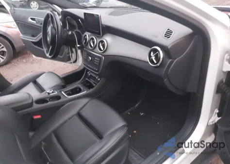 2017 Mercedes-Benz Gla 250 4Matic из США, поврежденный, VIN WDCTG4GB1HJ318779